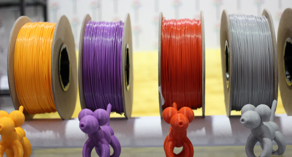 Пластики, фотополимеры и другие расходные материалы для 3D-принтера