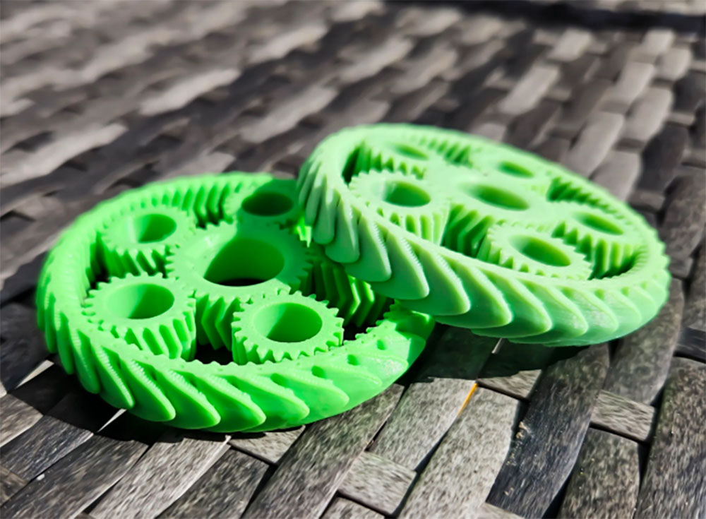 PETG пластик Gorky Liquid Green Зеленый 1,75 мм  (1кг)